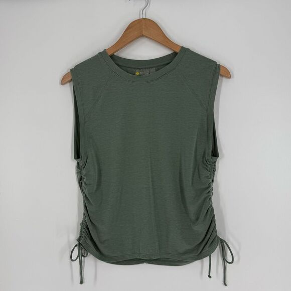 Zella Sleeveless Side-Ruched Drawstring Muscle Tank Top in Green Tree | Small - Picture 2 of 5
